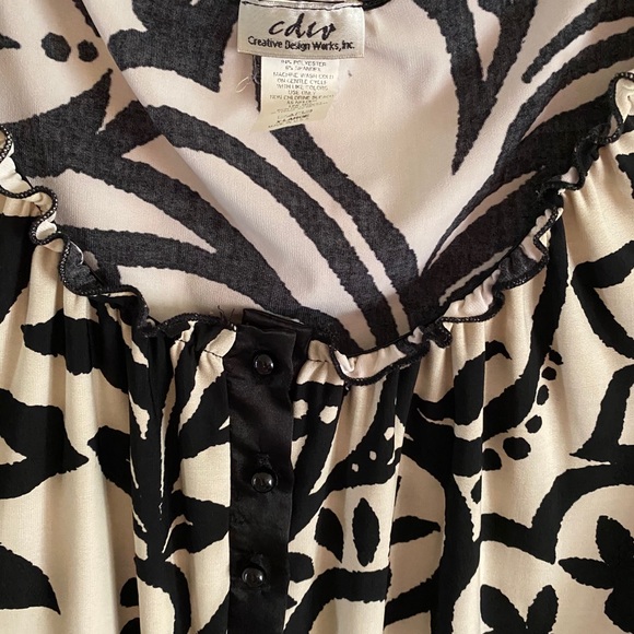 Women’s dress shirt XL Create Design Works CDW - Picture 3 of 7